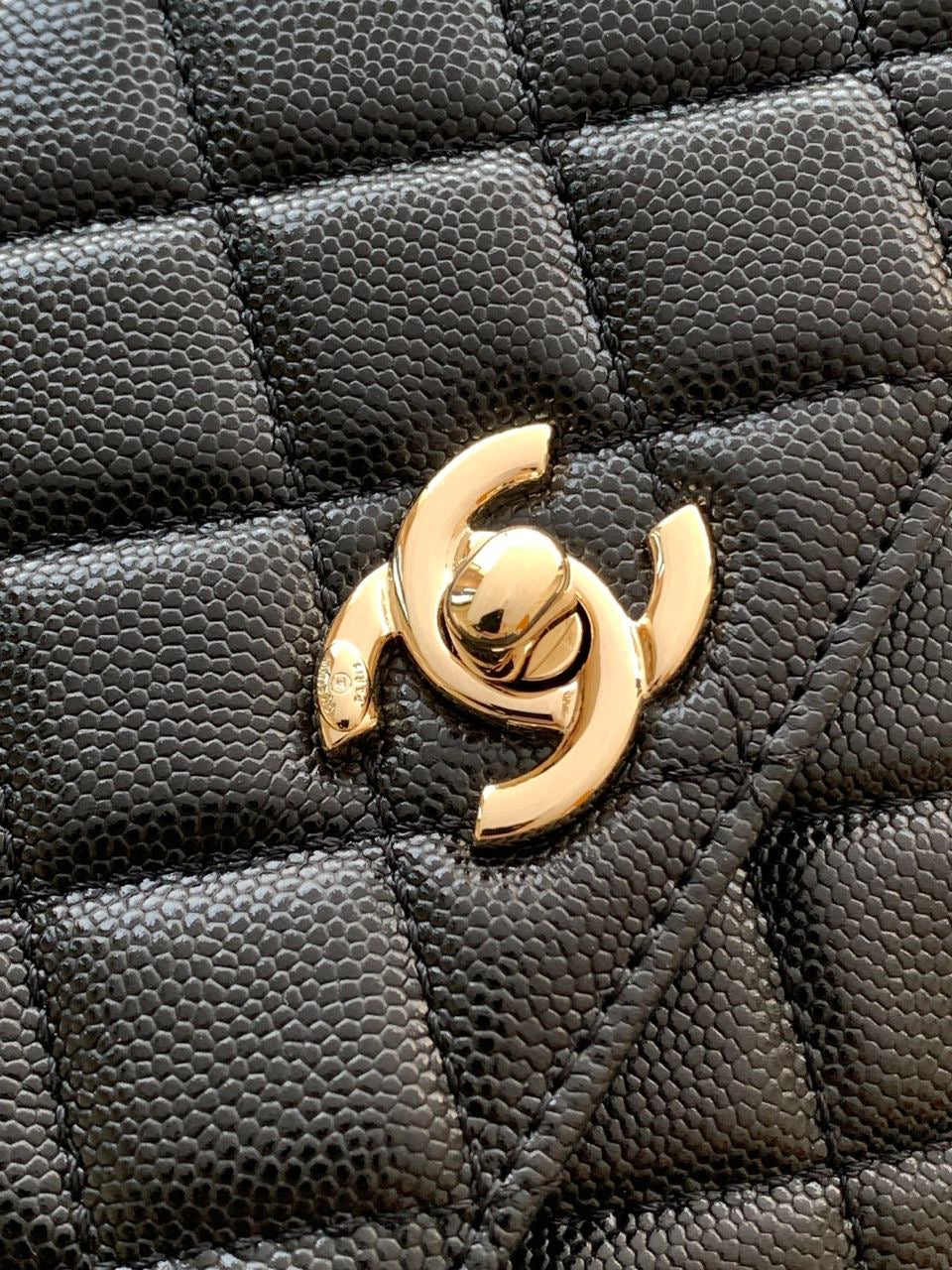 Chanel Coco Top Handle Bag (Caviar)